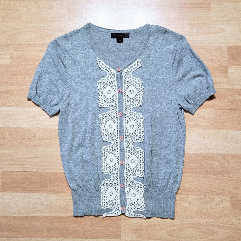 JW Styles Short Sleeve Gray Cardigan with Lace | Size: Medium